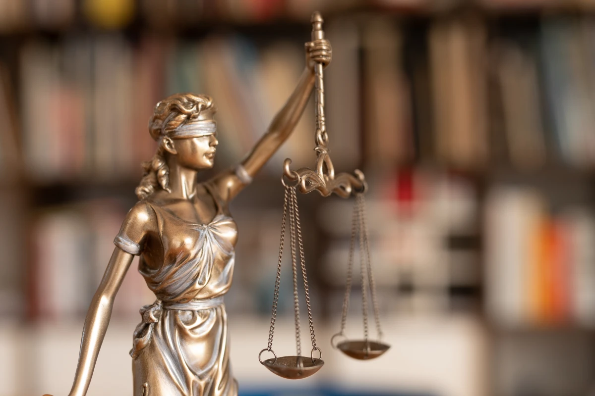 La justice face aux enfants : un défi pour l'équité des procès